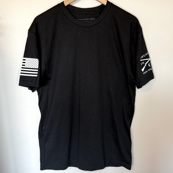 Grunt Style - THIS WE’ll DEFEND - US 1776 - MENS L - AMERICAN FLAG - Patriotic - Picture 1 of 3